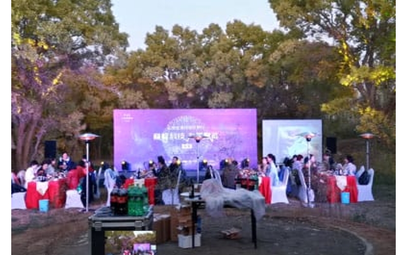 NEW EXRETOR 立体抗衰“大魔瓶”震撼上市！